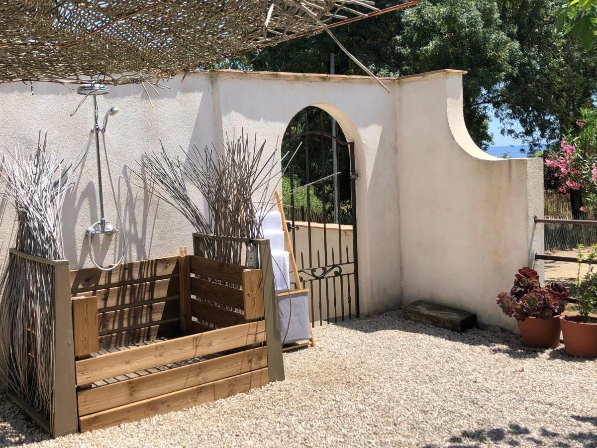 Le Clos Des Sept Palmiers Cavalaire-sur-Mer Exterior photo